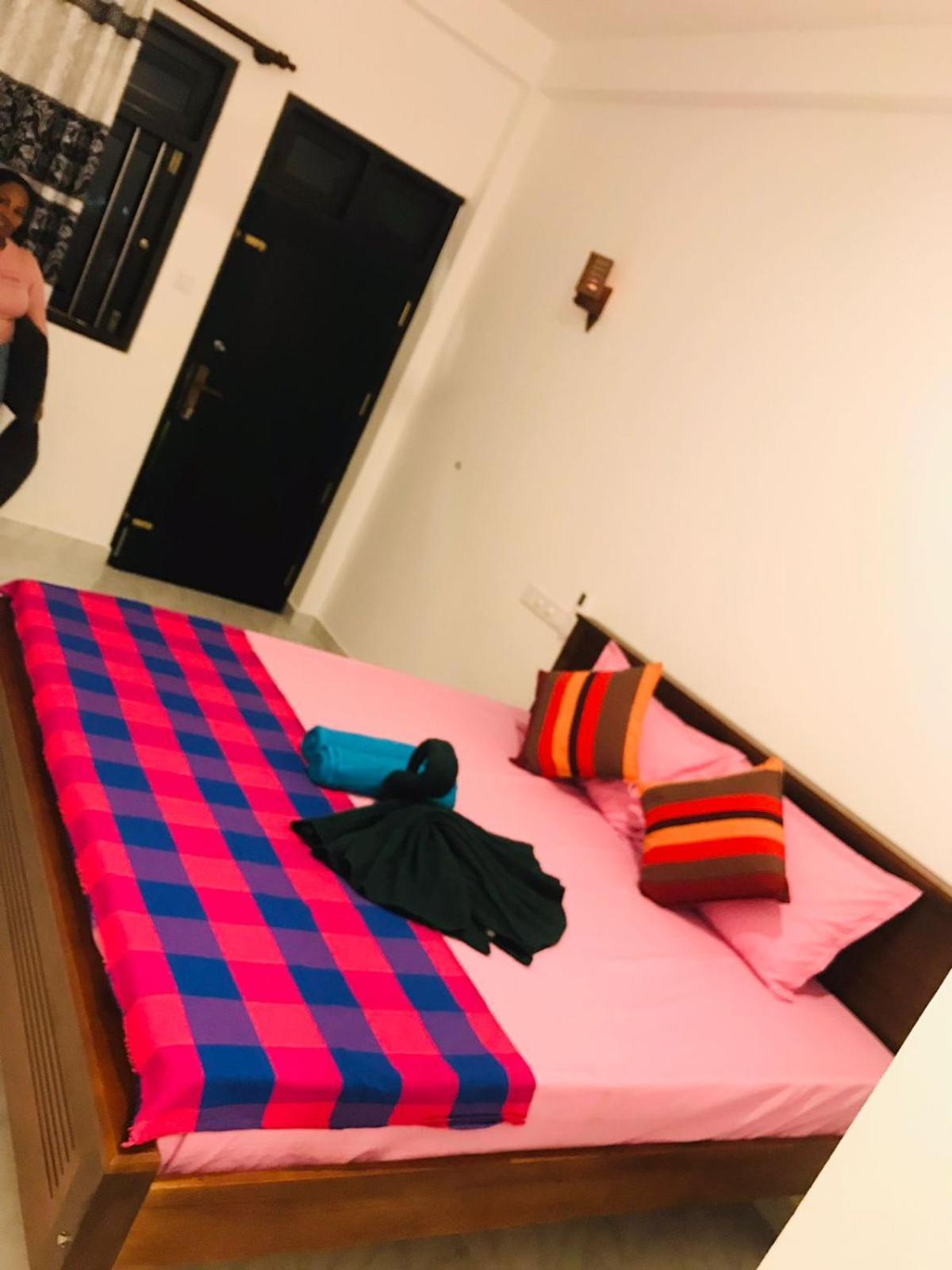 Navodya Guest Mirissa 호텔 외부 사진